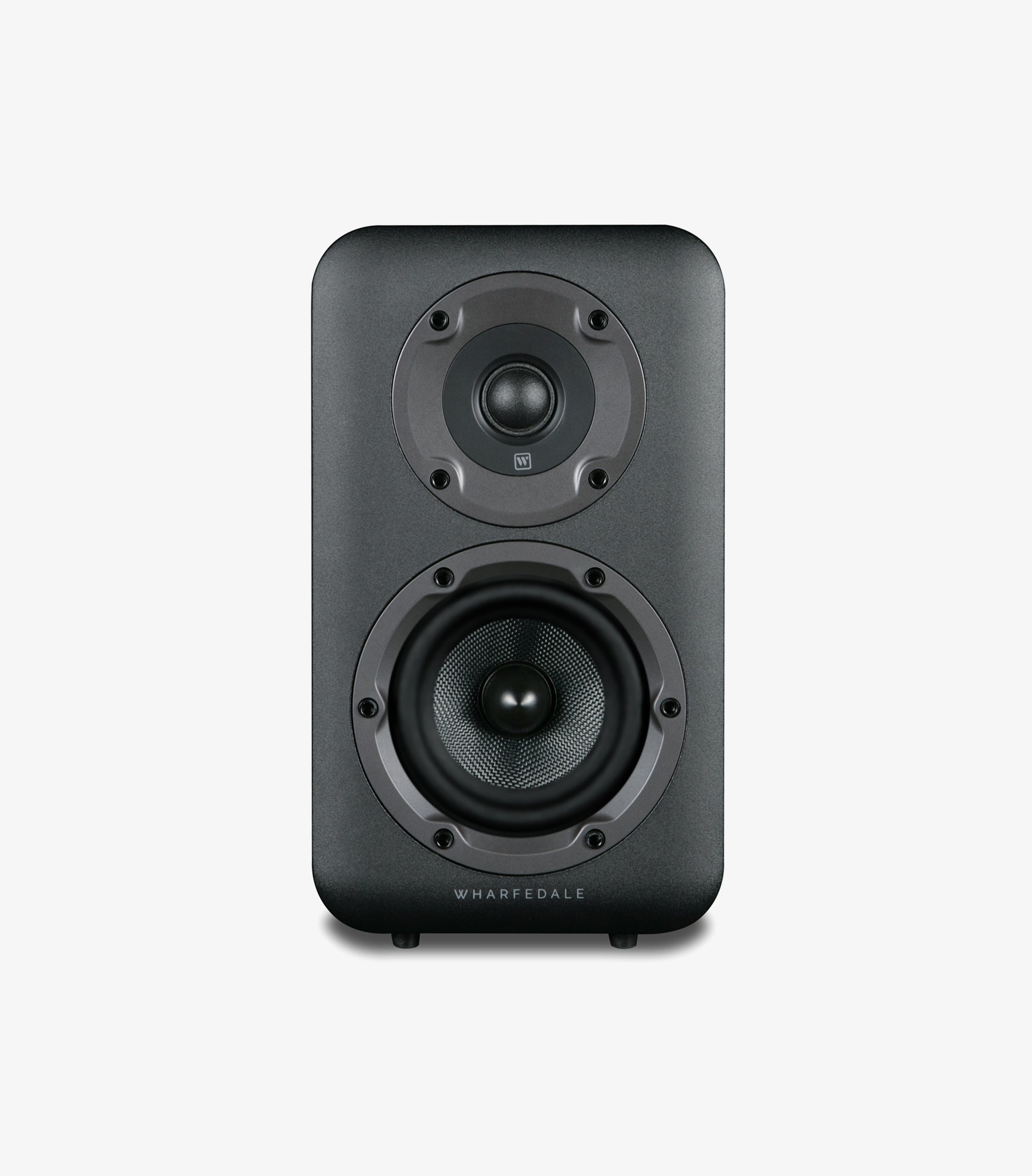D320